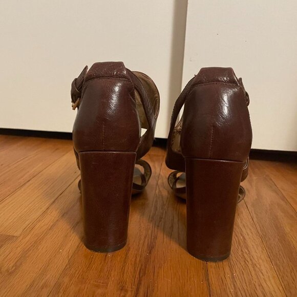 Banana Republic brown leather block heel sandals... - Picture 4 of 8